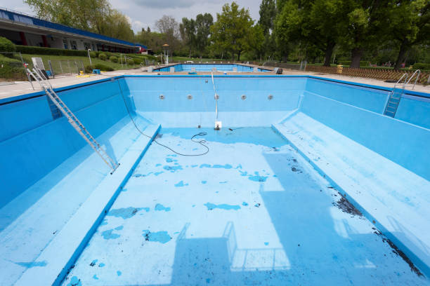 Best 24/7 water damage repair  in Williamsburg, FL